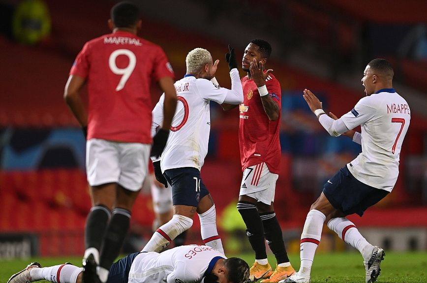 Kaiyun sports -关于塞维利亚训练开放日，清晨复出首秀引欢呼，法甲在即，身体对抗强度拉满的信息